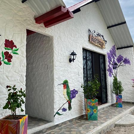 Gigante Villa Del Prado מראה חיצוני תמונה